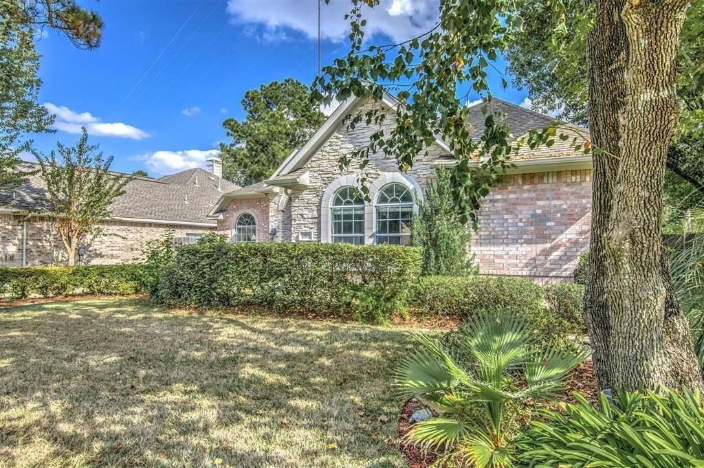 Real estate property located at 7802 Percussion, Harris, Woodwind Lakes Sec 03, Houston, TX, US