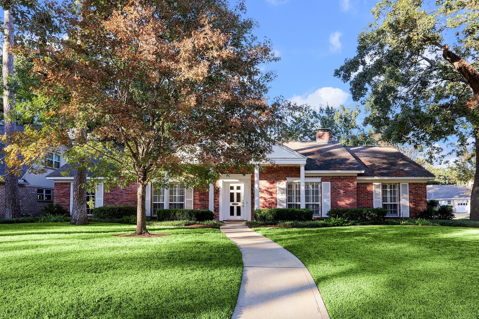 Real estate property located at 12202 Pebblebrook, Harris, Memorial Forest, Houston, TX, US