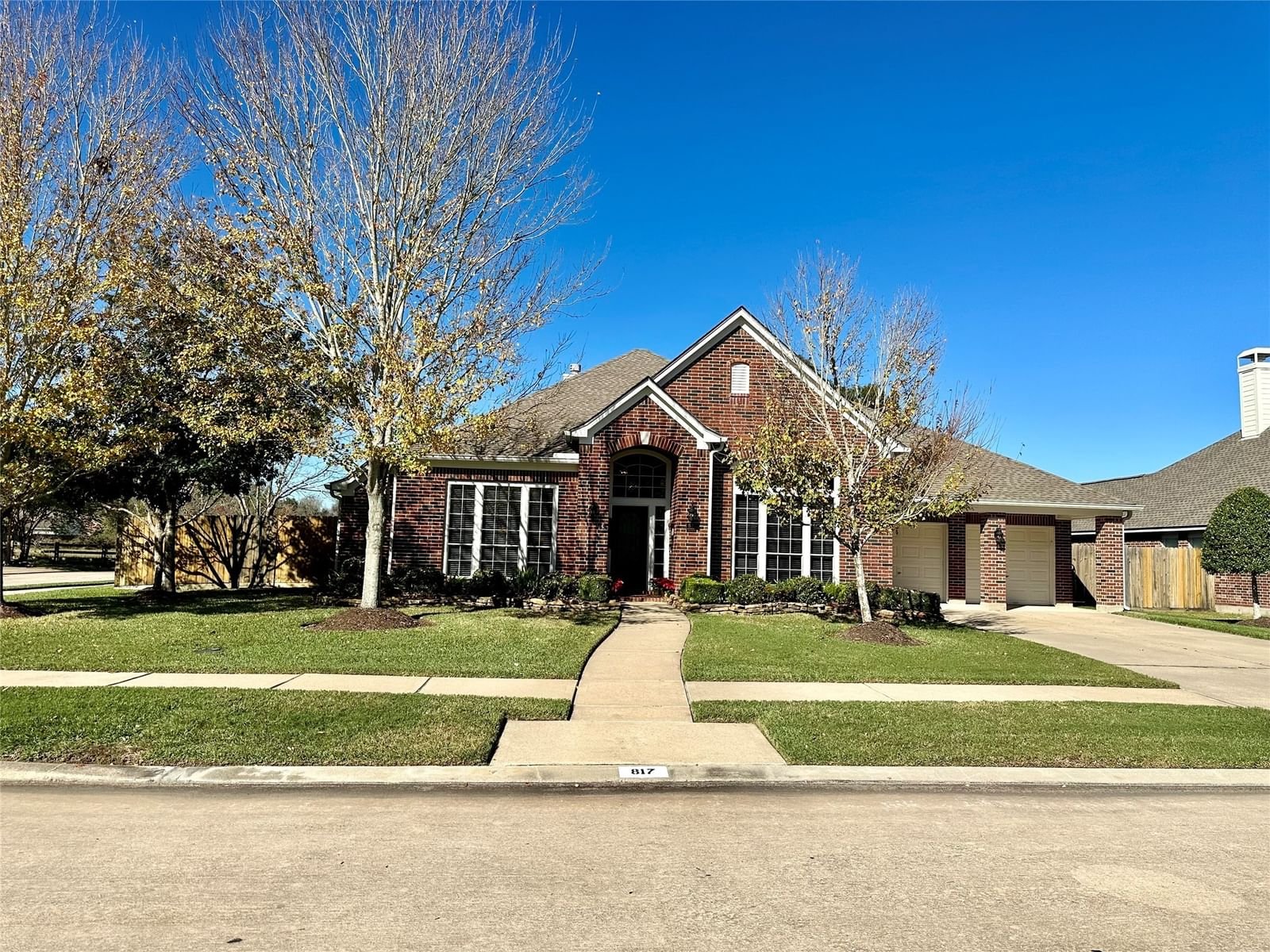 Real estate property located at 817 Mockingbird, Galveston, The Forest Sec 8 2001, Friendswood, TX, US
