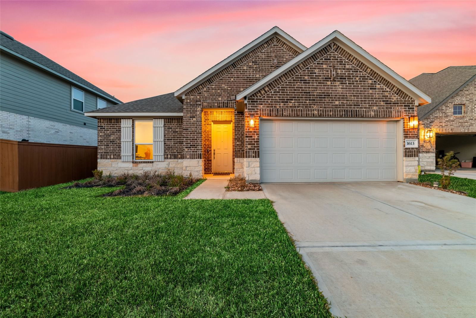 Real estate property located at 1613 Sunbend, Waller, Sunterra Sec 16, Katy, TX, US