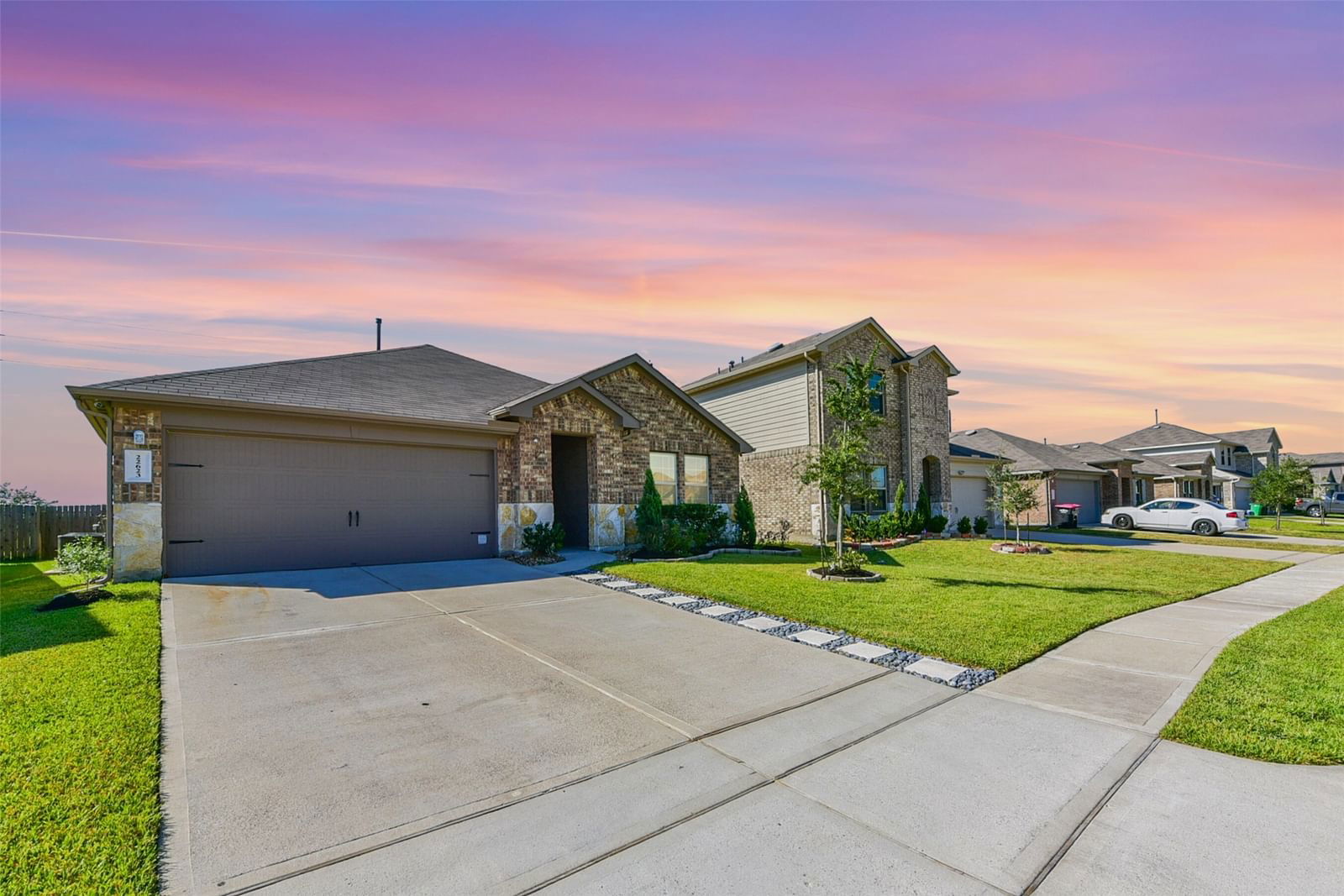 Real estate property located at 22623 Busalla, Harris, Ventana Lakes East Sec 1, Katy, TX, US