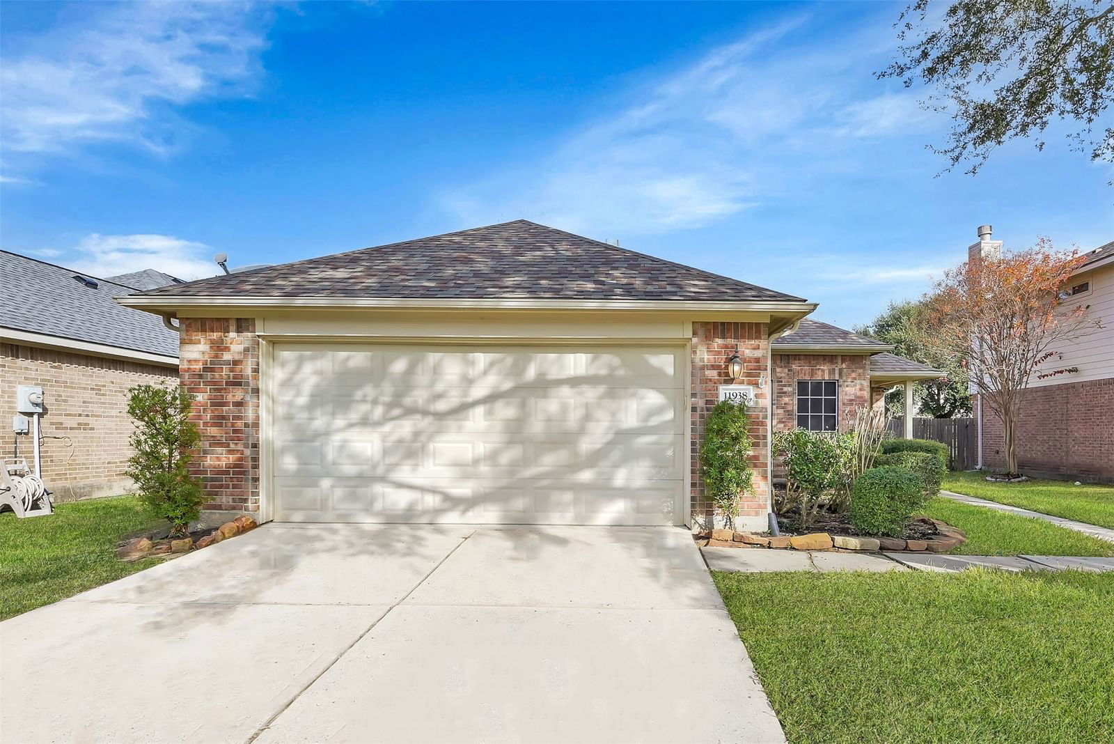 Real estate property located at 11938 Lucky Meadow, Harris, Pinecrest Forest, Tomball, TX, US