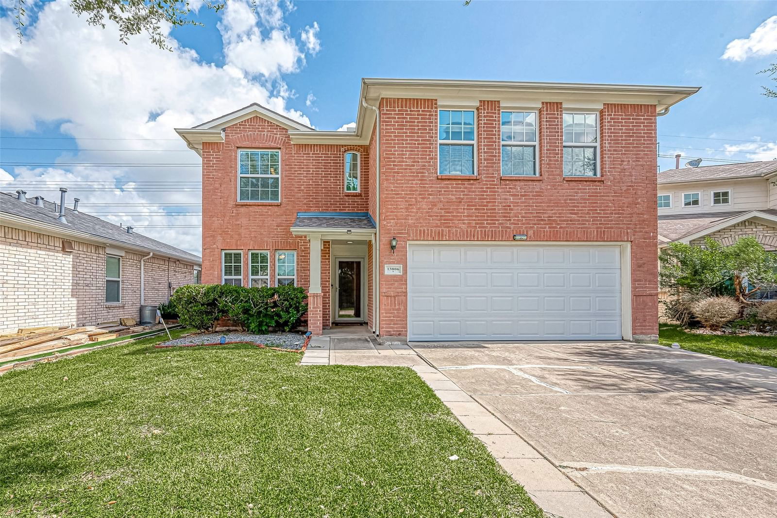 Real estate property located at 13806 Bonnetbriar, Fort Bend, Sugarfield Sec 2, Sugar Land, TX, US