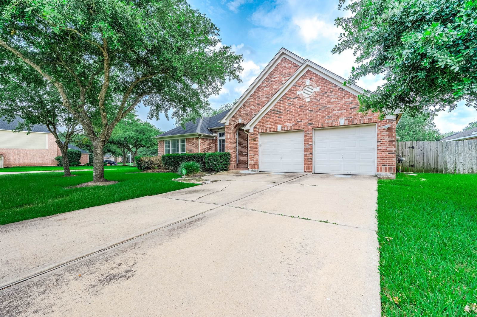 Real estate property located at 22003 Emerald Run, Fort Bend, Riverpark West Sec 5, Richmond, TX, US