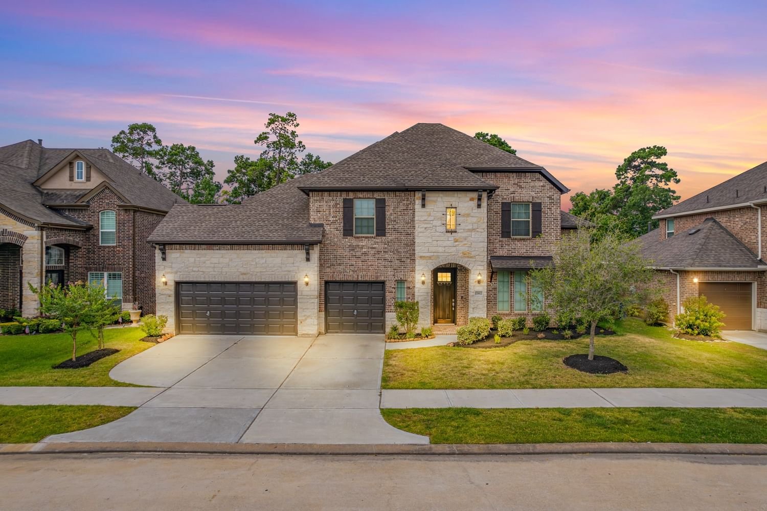 Real estate property located at 13912 North Lake Branch, Harris, Waters Edge, Houston, TX, US