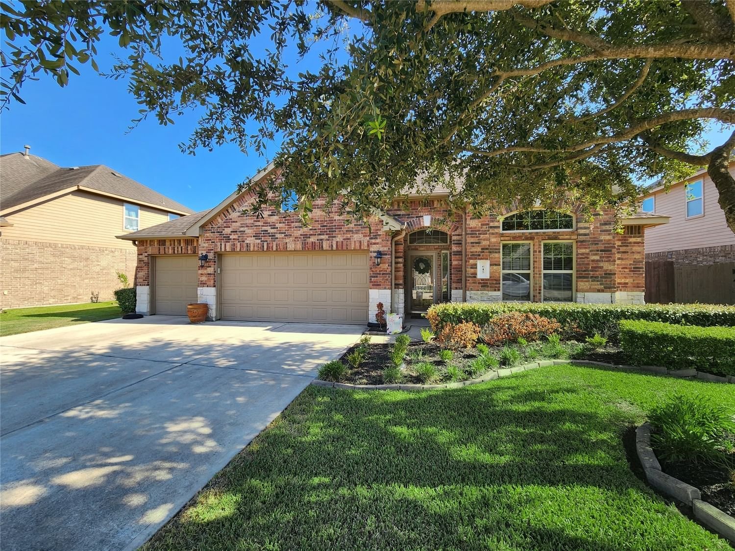 Real estate property located at 615 Fairway, Harris, La Porte, TX, US