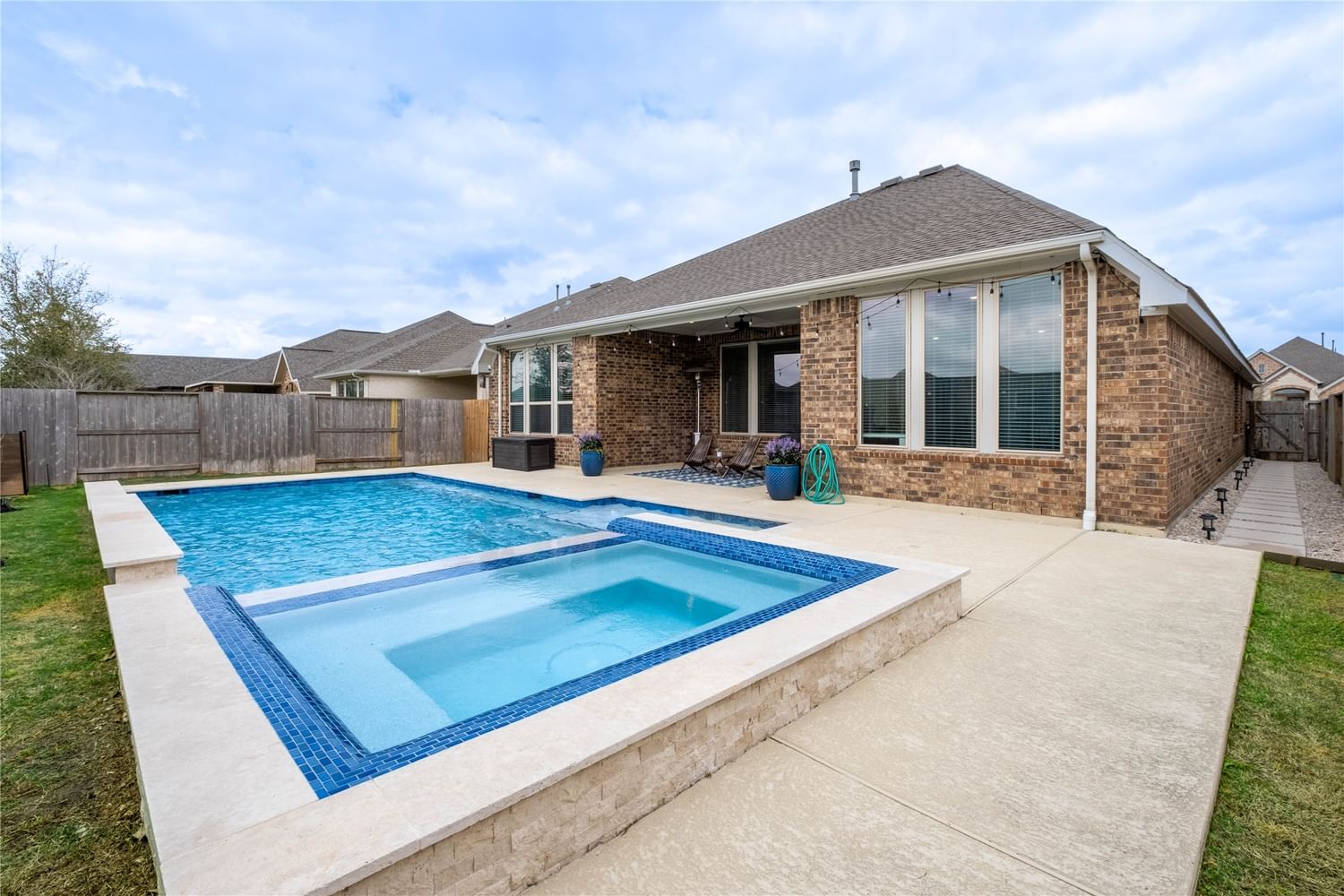 Real estate property located at 9830 Joyce, Brazoria, Meridiana Sec 4 A0515 Ht&Brr, Iowa Colony, TX, US