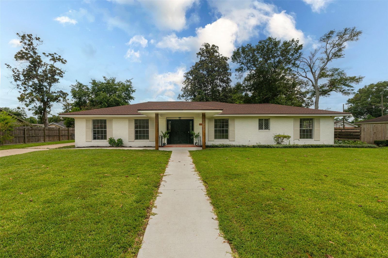 Real estate property located at 3655 Crestwood, Jefferson, CALDER PLACE, Beaumont, TX, US