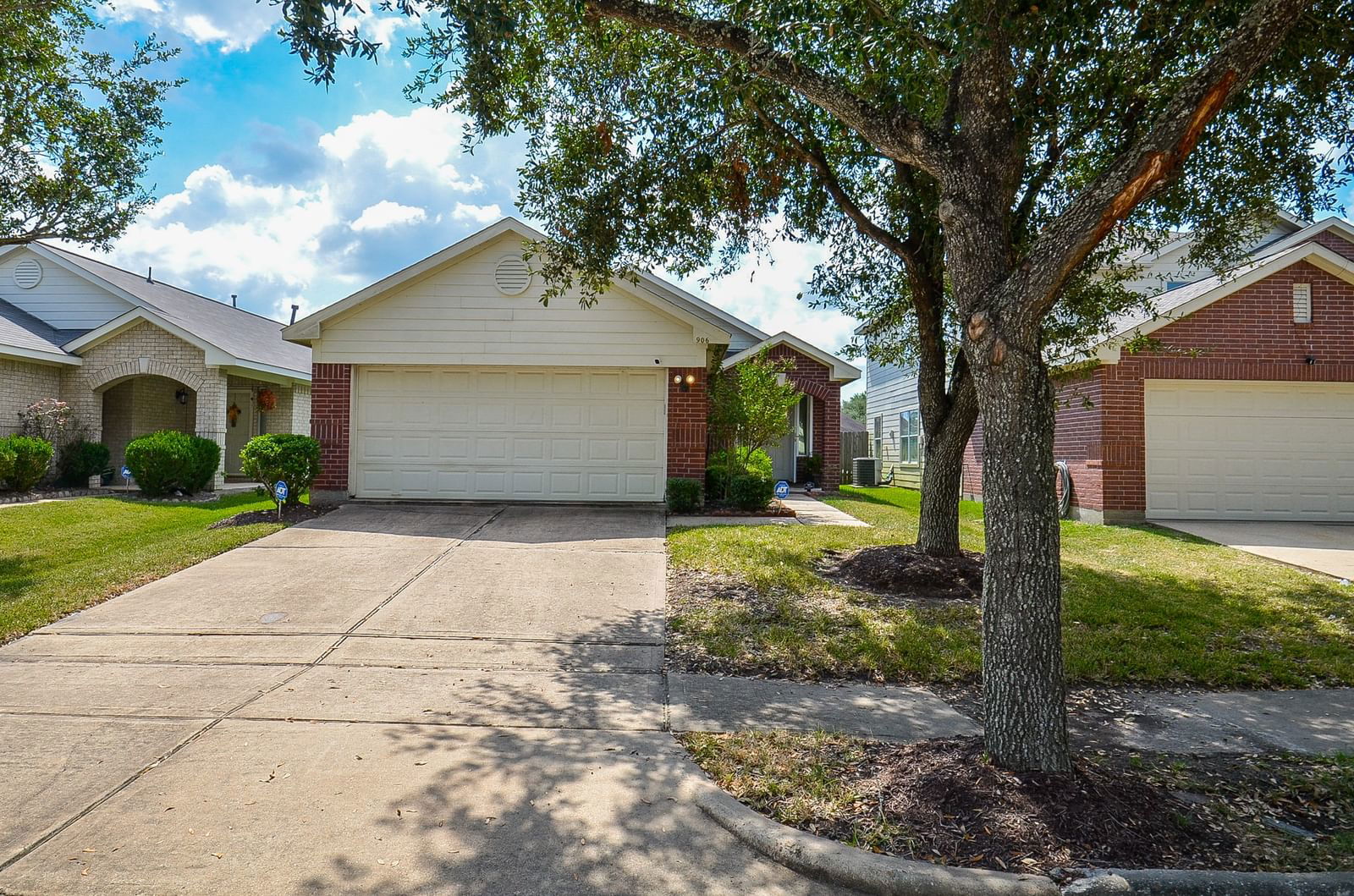 Real estate property located at 906 Blanchard Hill, Harris, Regal Oaks Sec 4, Houston, TX, US