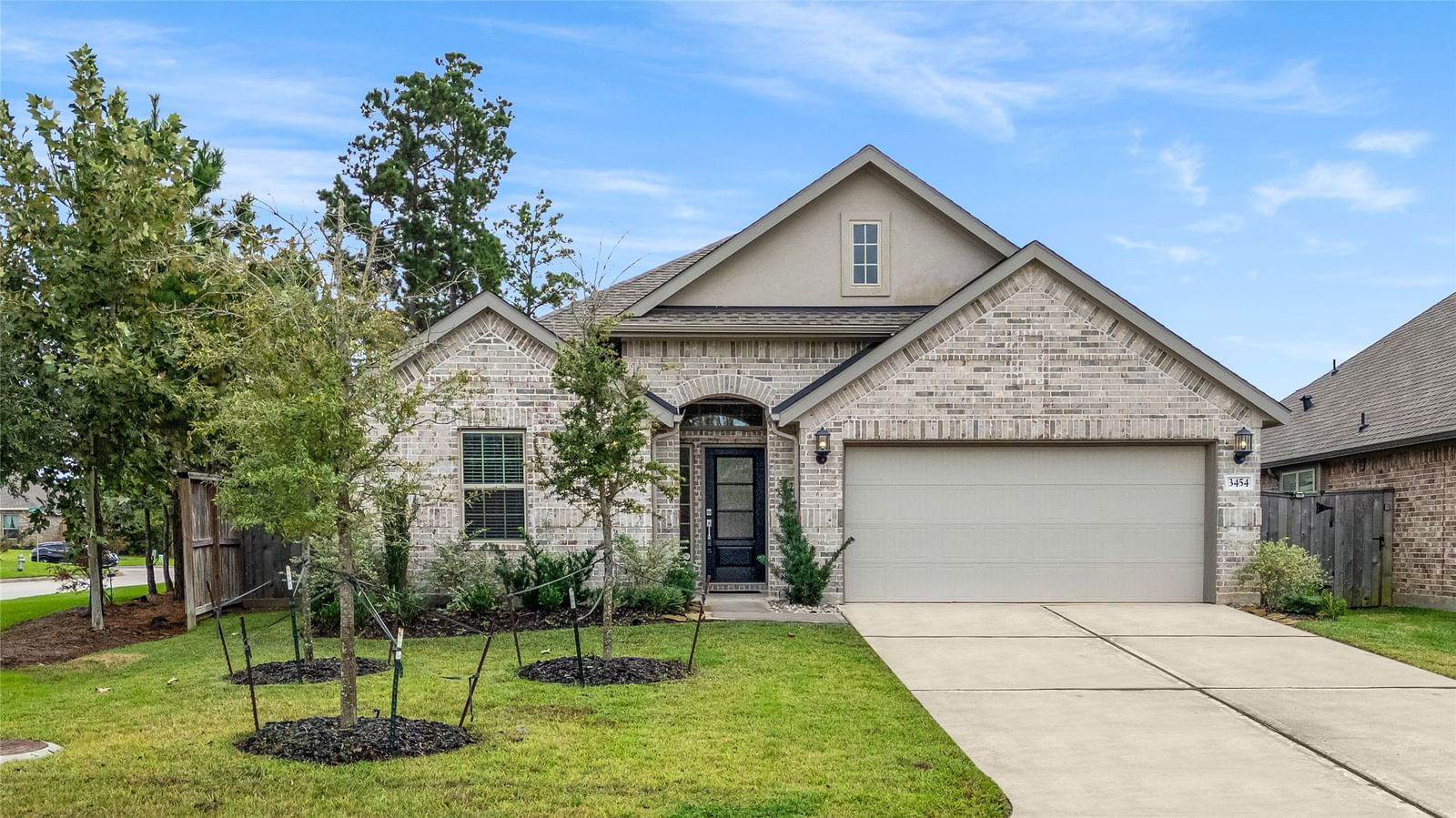 Real estate property located at 3454 Redbridge, Montgomery, Ladera Crk, Conroe, TX, US