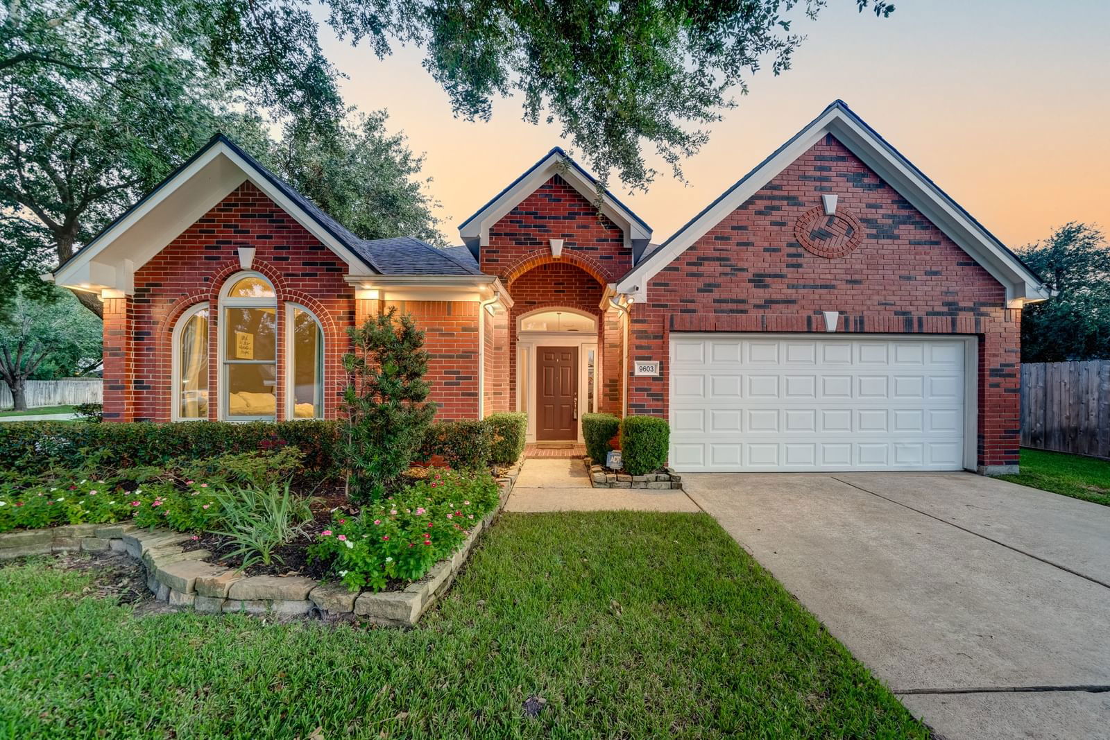 Real estate property located at 9603 Bending Willow, Harris, Willowlake, Houston, TX, US
