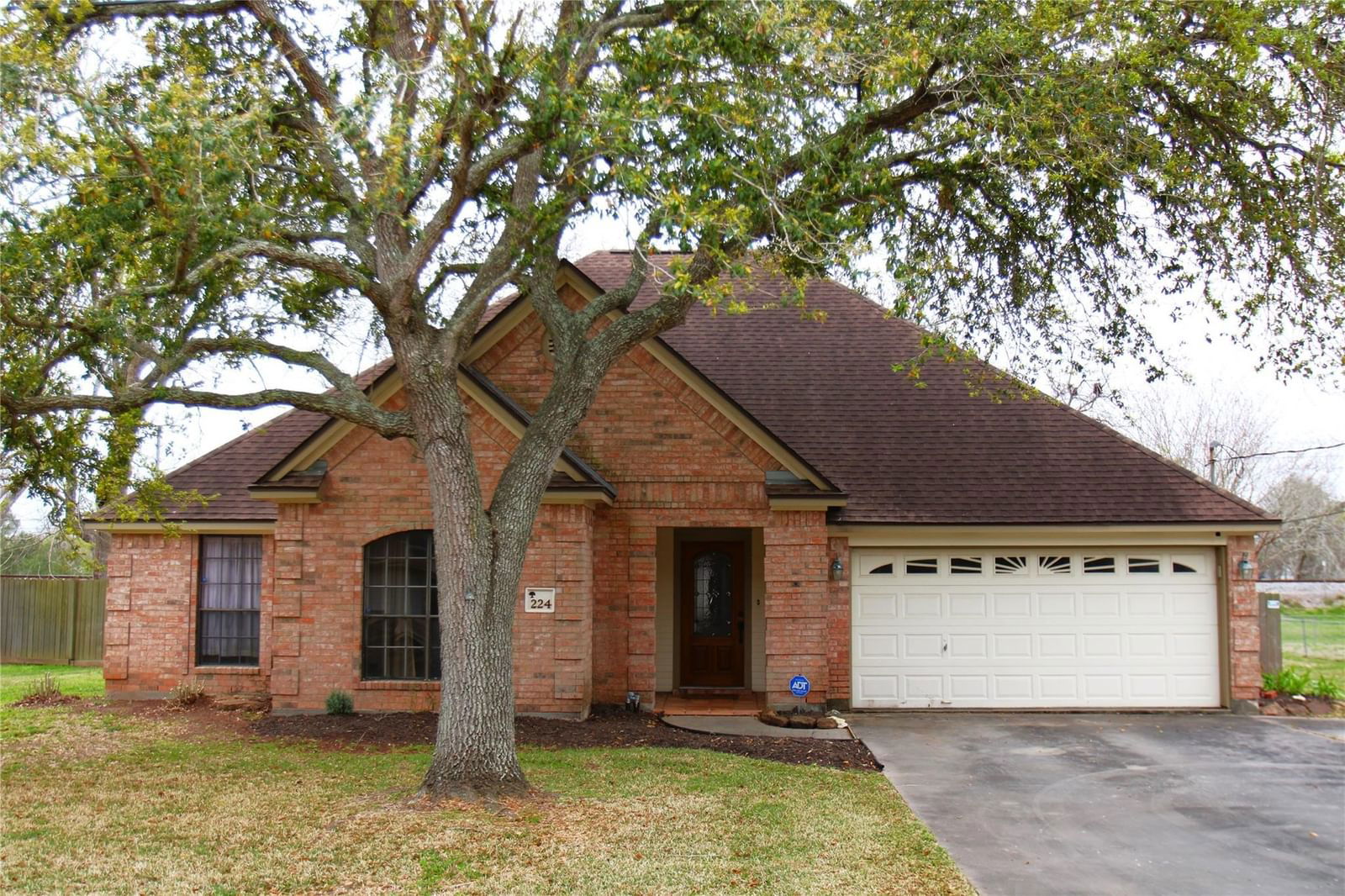 Real estate property located at 224 Sleepy Hollow, Brazoria, Sleepy Hollow 3, Lake Jackson, TX, US