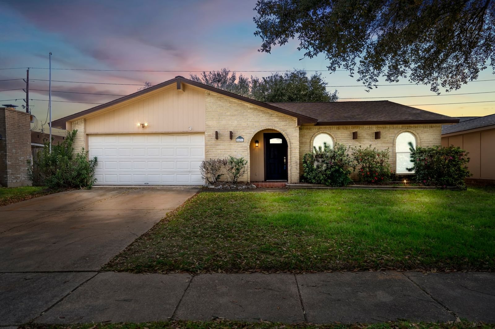 Real estate property located at 5426 Girnigoe, Harris, Glencairn, Houston, TX, US