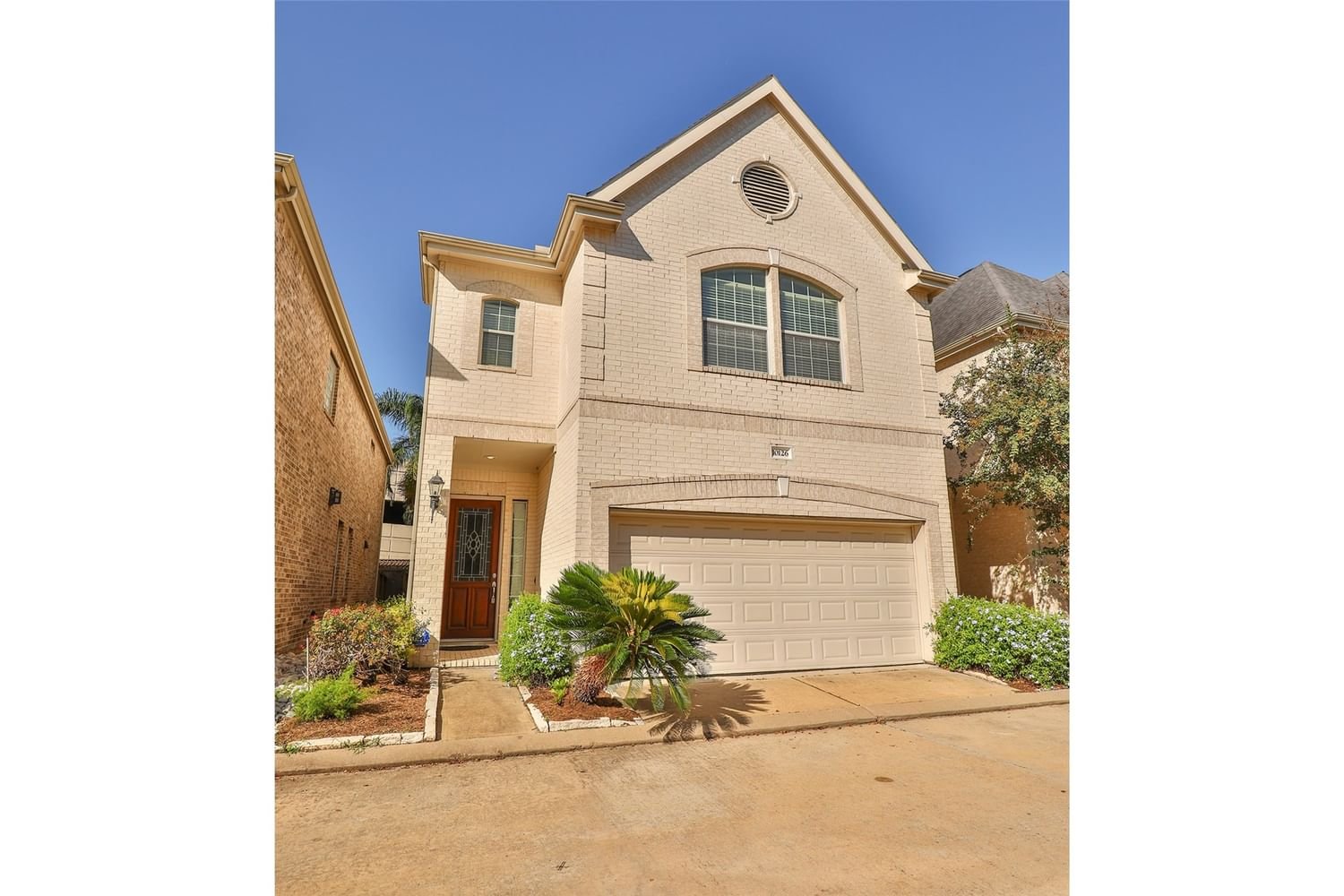 Real estate property located at 10126 Holly Chase, Harris, Westchase Trls, Houston, TX, US