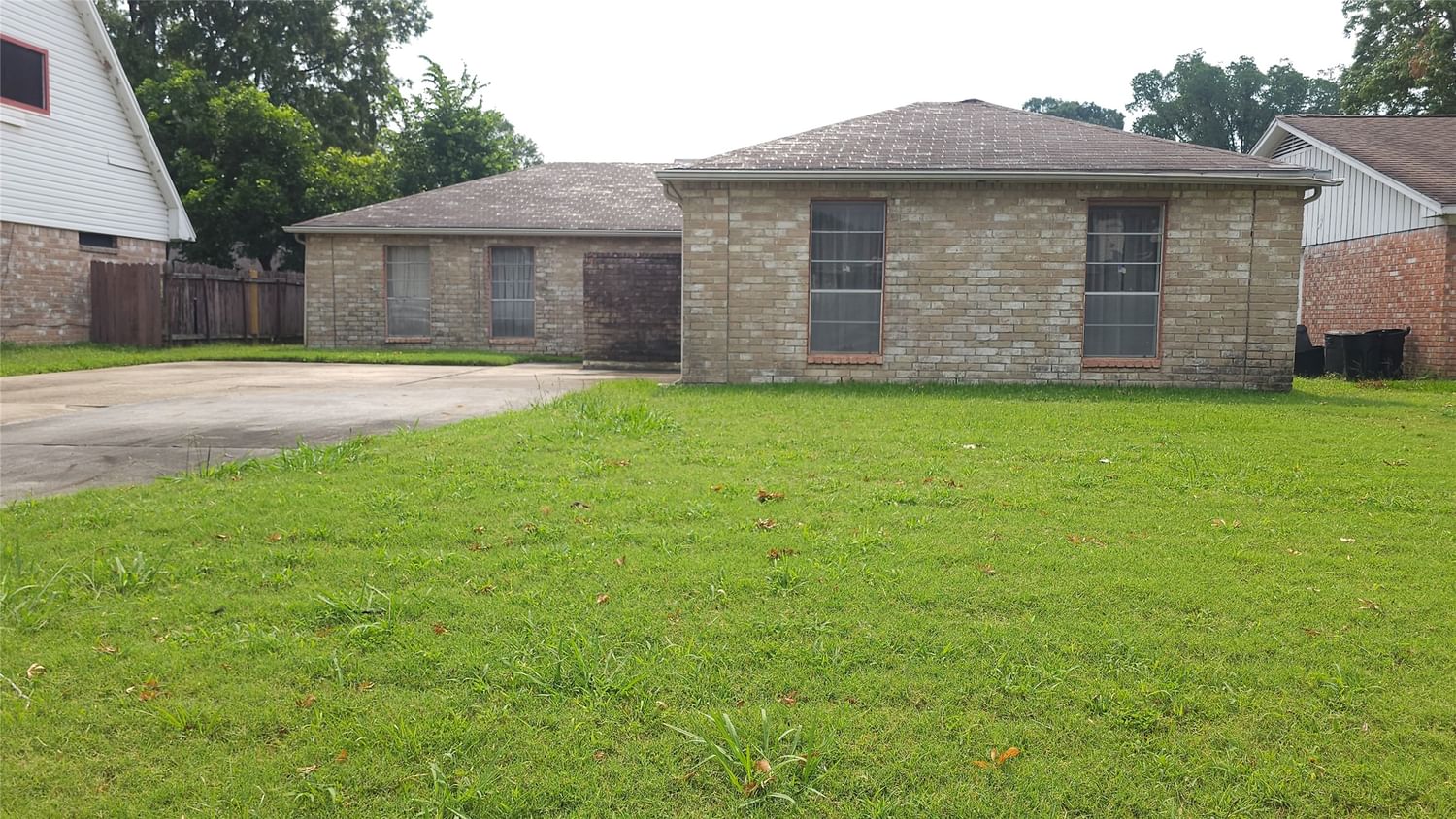 Real estate property located at 231 Andorra, Harris, Woodforest Sec 17 R/P, Houston, TX, US