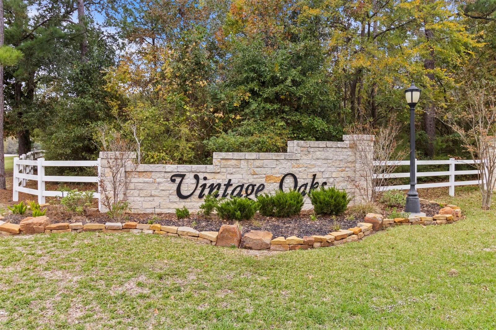 Real estate property located at 11708 Peppertree, Montgomery, Vintage Oaks 04, Montgomery, TX, US