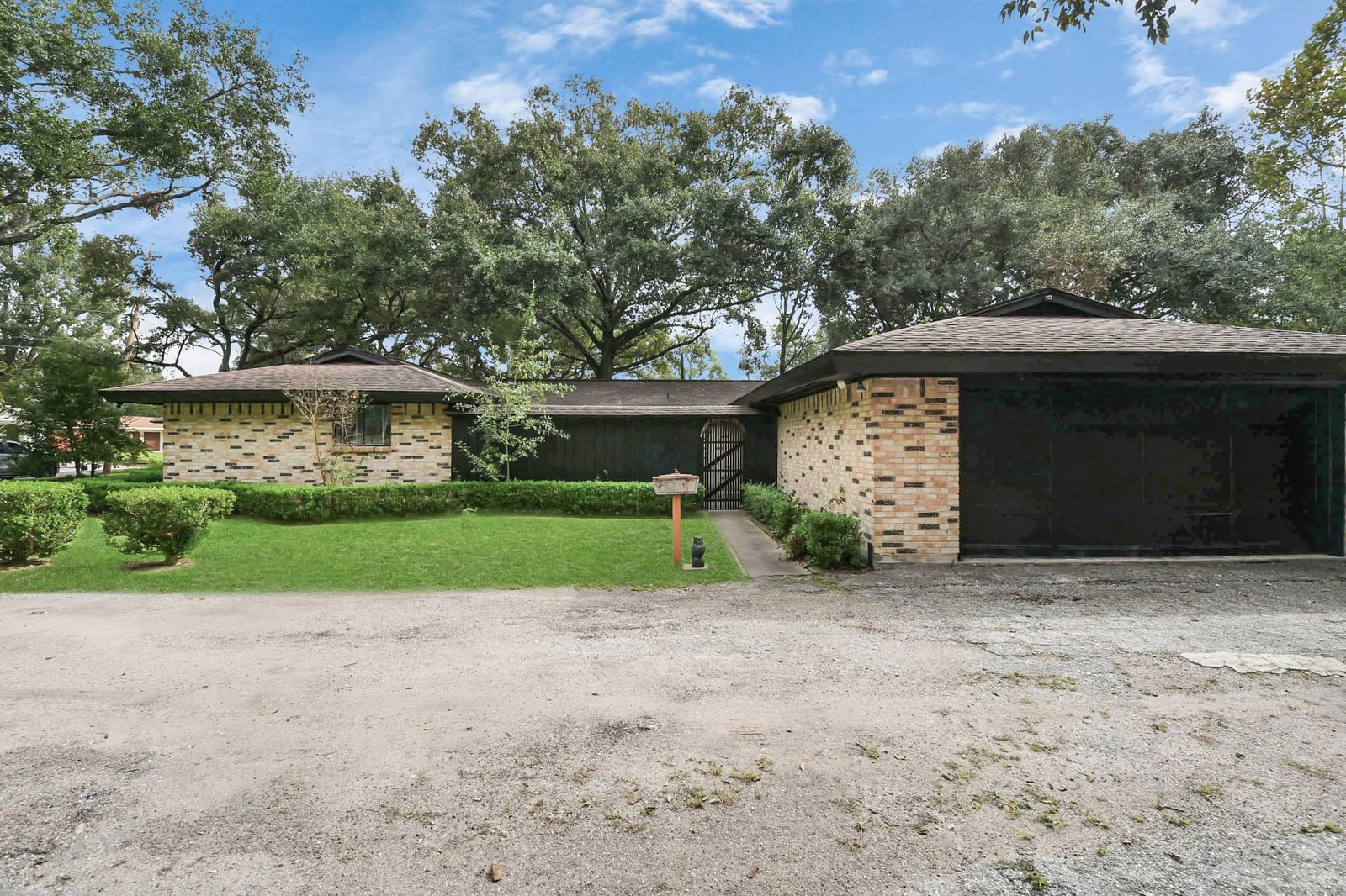 Real estate property located at 1503 Woodlawn, Harris, Milby Dale Sec 02, Baytown, TX, US