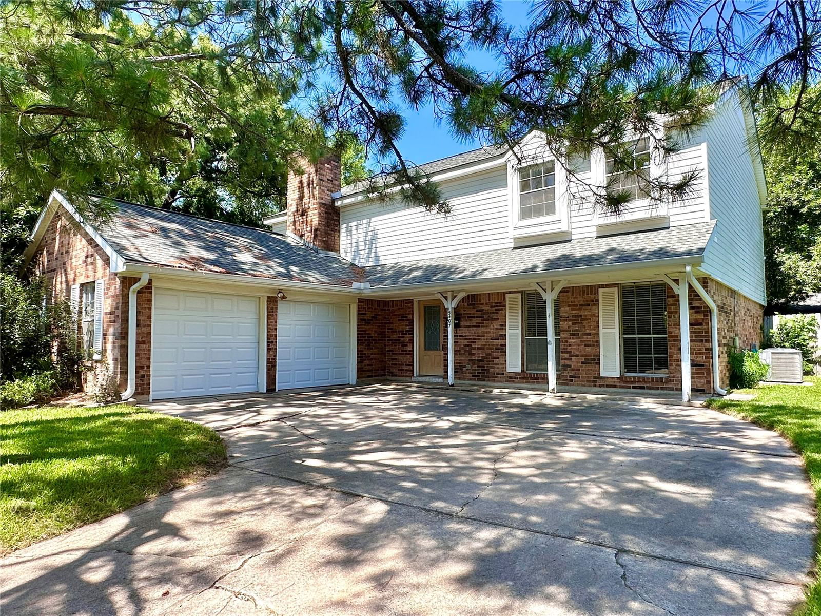 Real estate property located at 15407 Banff, Harris, Oakbrook West, Houston, TX, US