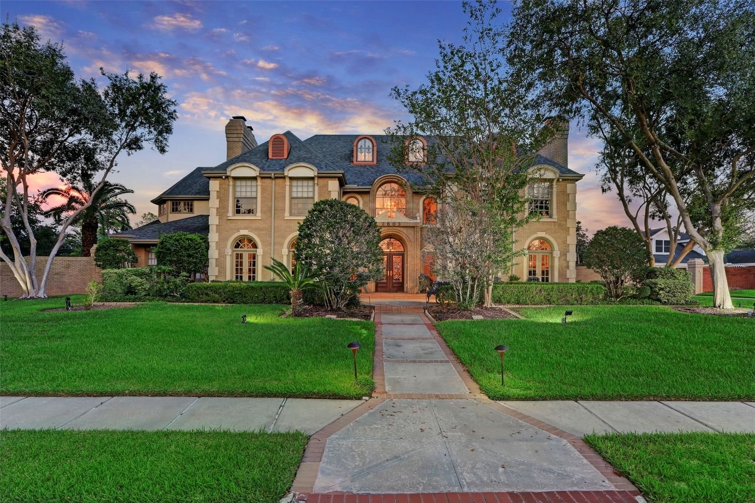 Real estate property located at 2603 Lakecrest, Brazoria, Lakecrest Estates, Pearland, TX, US