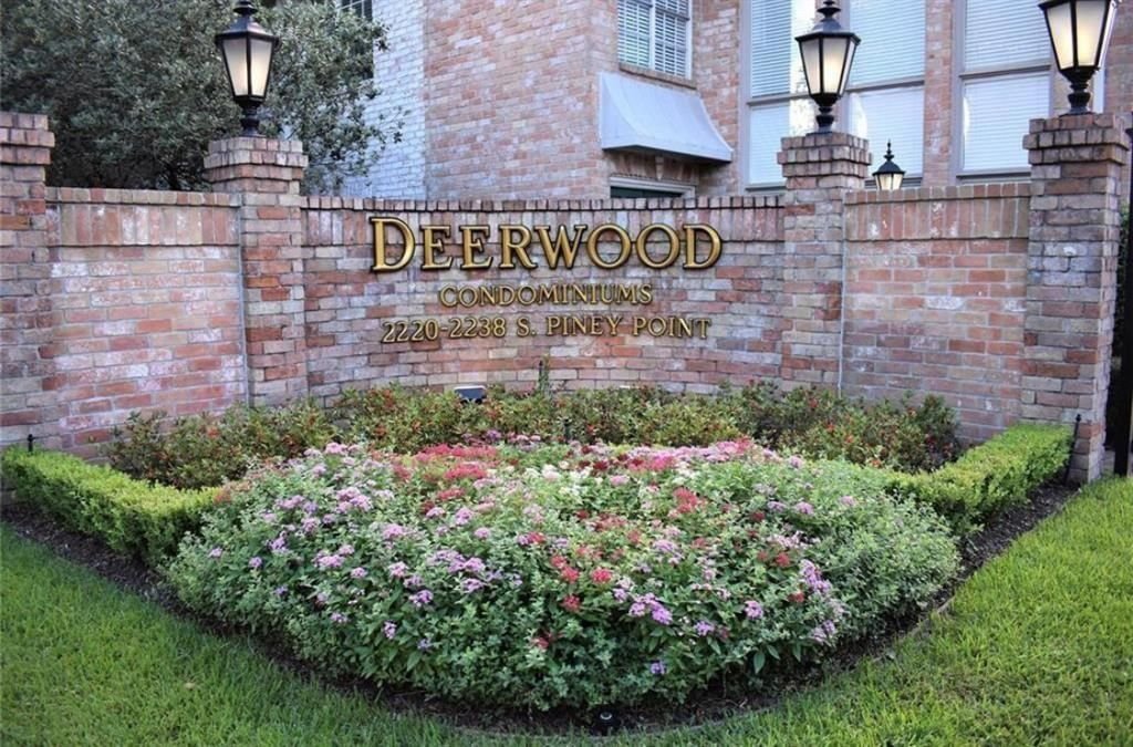 Real estate property located at 2238 Piney Point #109, Harris, Deerwood Gardens Condo, Houston, TX, US