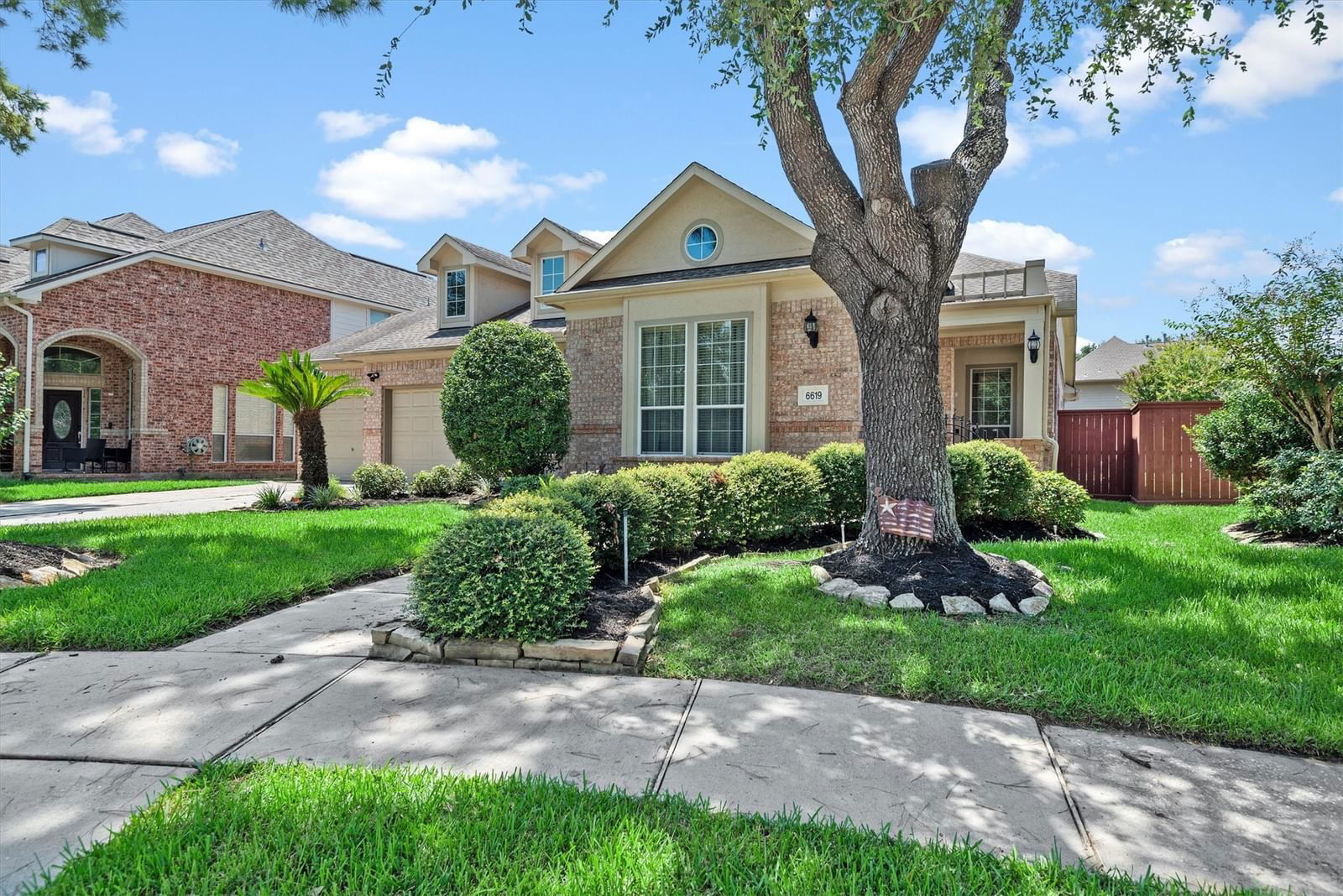 Real estate property located at 6619 Boxwood Bridge, Harris, Villages At Lakepointe Sec 06, Houston, TX, US