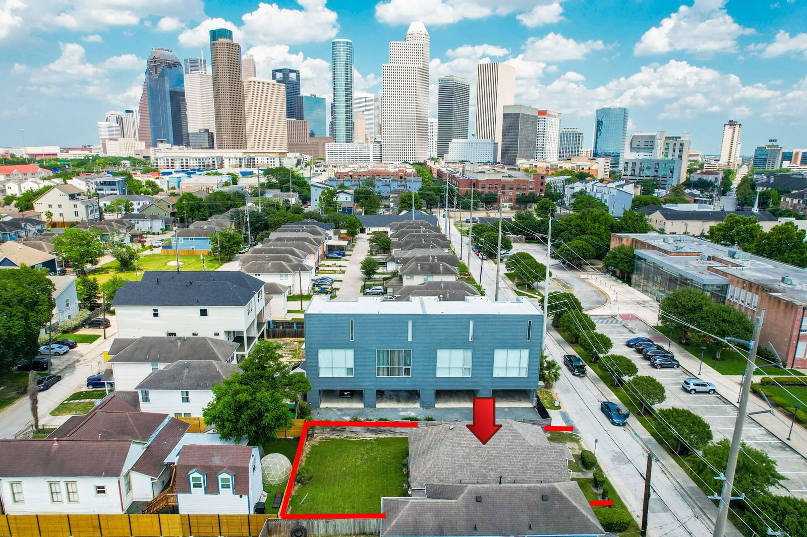 Real estate property located at 1318 Cleveland, Harris, Baker W R SSBB, Houston, TX, US