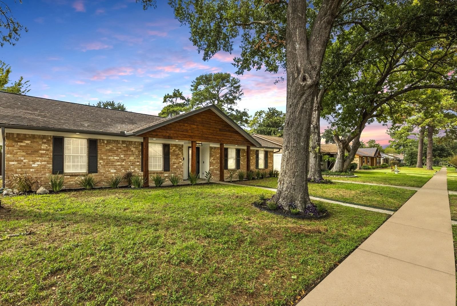 Real estate property located at 6031 Autumn Forest, Harris, Forest West Sec 02, Houston, TX, US
