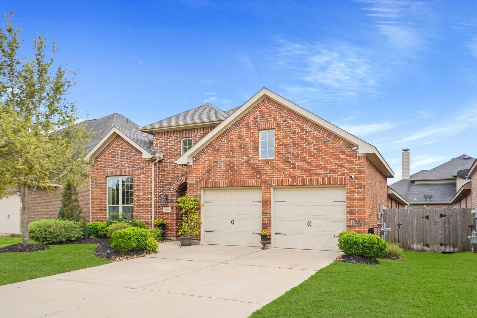 Real estate property located at 19723 Terrace Cliff, Fort Bend, Grand Mission Estates, Richmond, TX, US