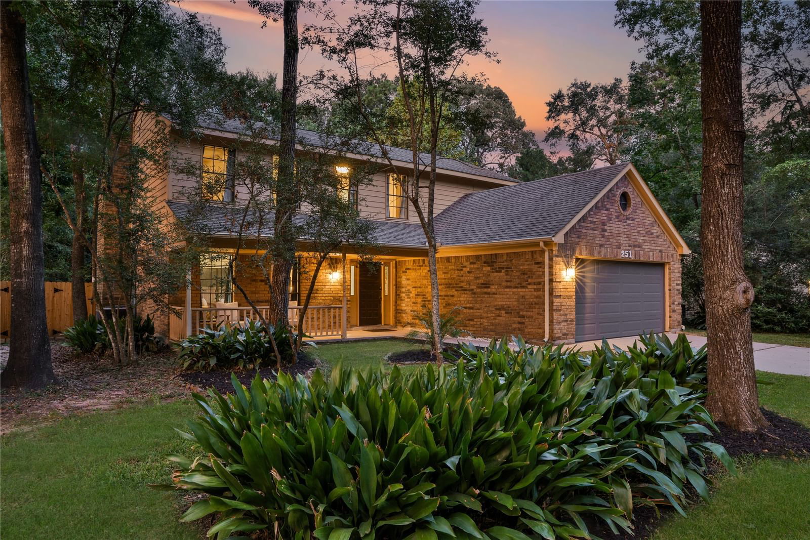 Real estate property located at 251 Rainbow Ridge, Montgomery, Woodlands Village Cochrans Crossing, The Woodlands, TX, US