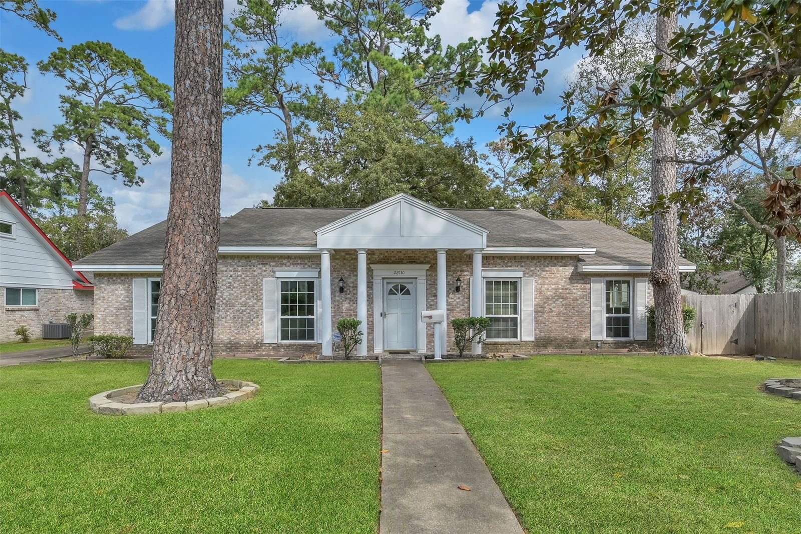 Real estate property located at 22110 Kenchester, Harris, Inverness Forest Sec 04, Houston, TX, US