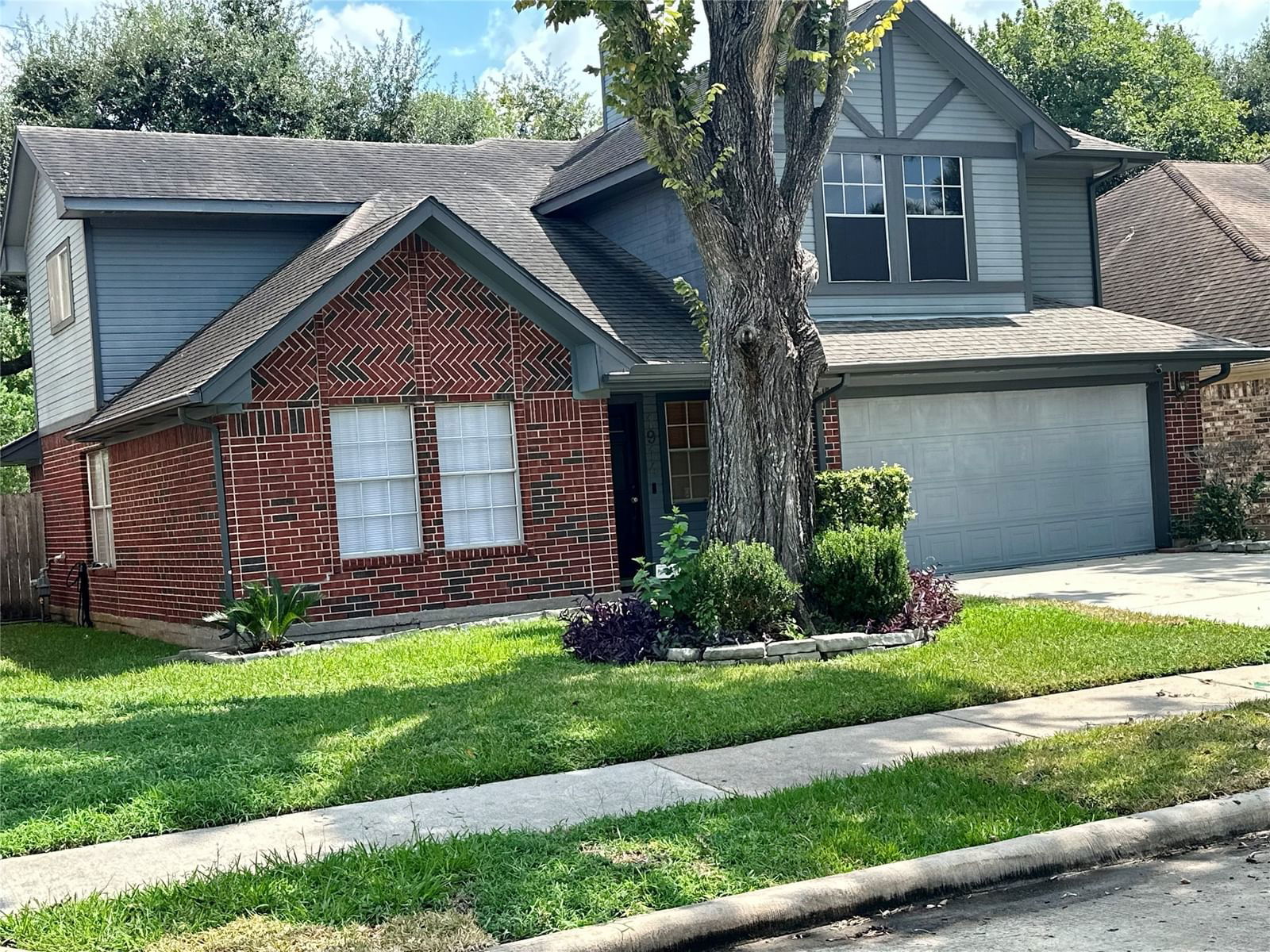 Real estate property located at 1914 Northcliff, Fort Bend, Barrington Place Sec 3, Sugar Land, TX, US