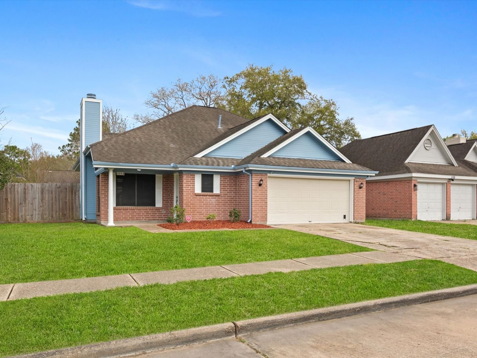 Real estate property located at 1043 Saint John, Brazoria, Southdown Sub, Pearland, TX, US