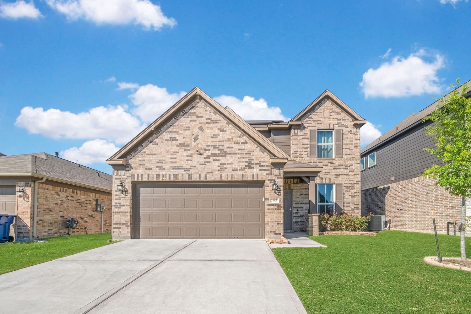 Real estate property located at 2253 Yellow Fern, Montgomery, Forest Village, Spring, TX, US