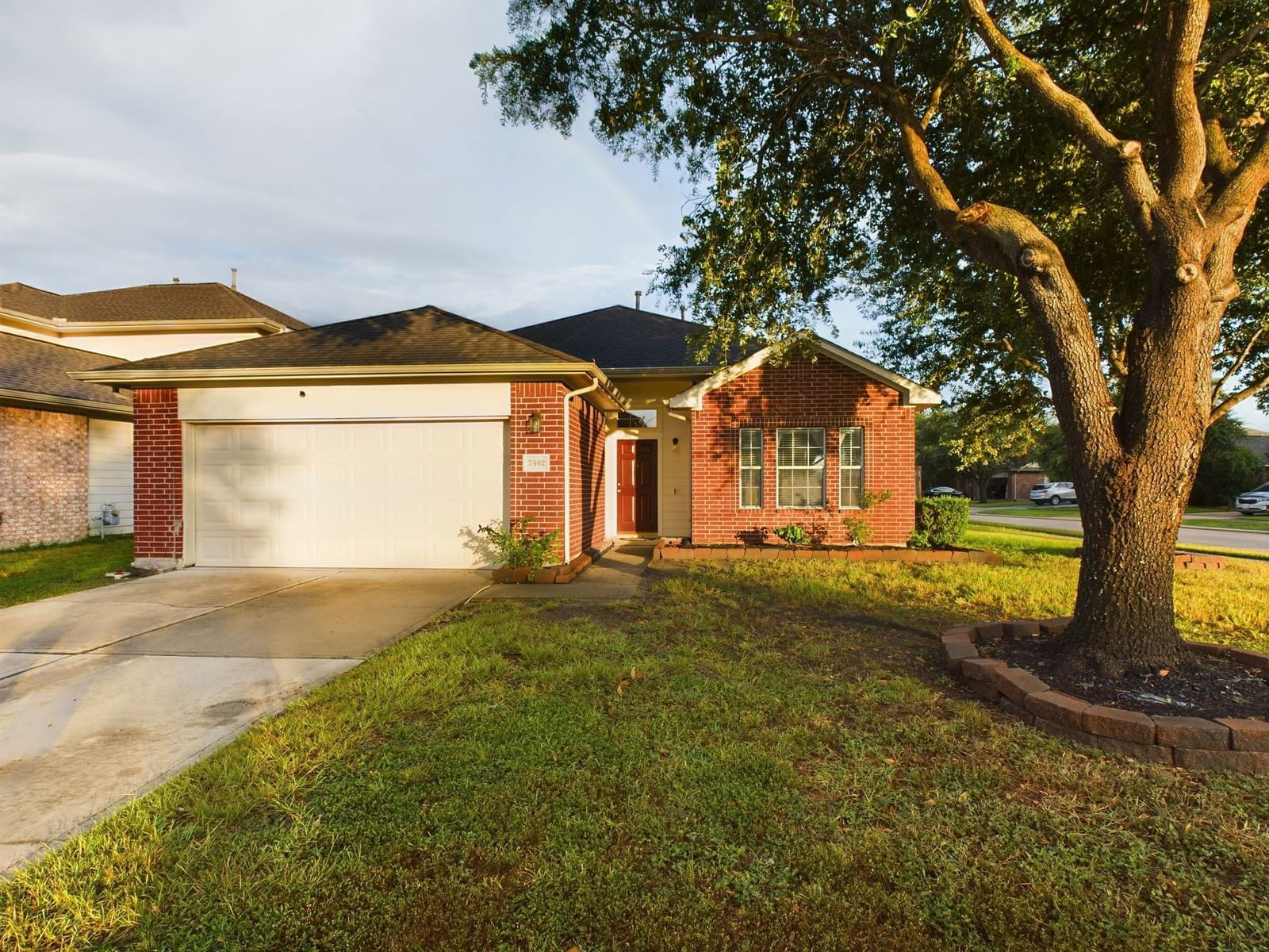 Real estate property located at 7402 Bering Landing, Harris, Oak Lndg, Cypress, TX, US