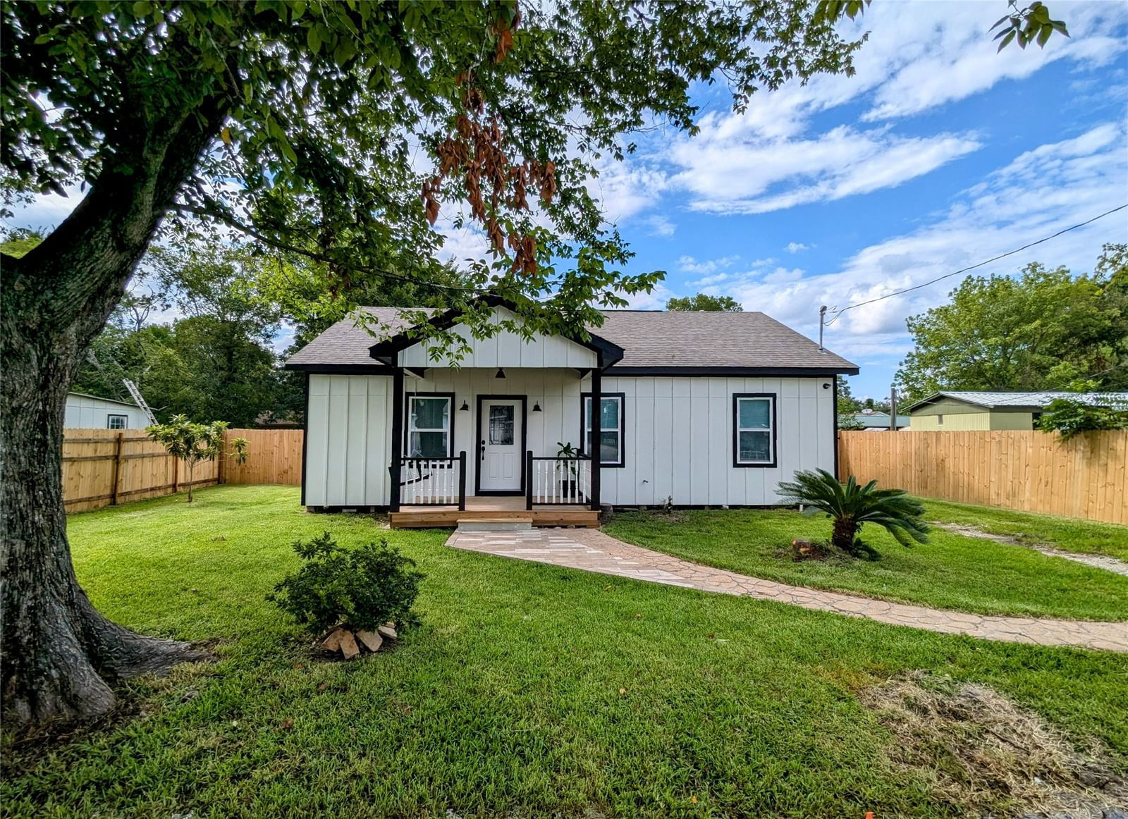 Real estate property located at 608 Kerr, Liberty, Whitten, Dayton, TX, US