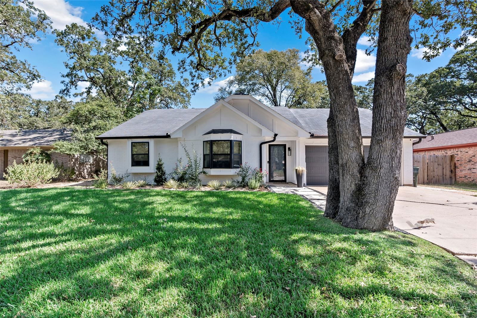 Real estate property located at 3103 Forestwood, Brazos, Villa Forest Ph 02, Bryan, TX, US