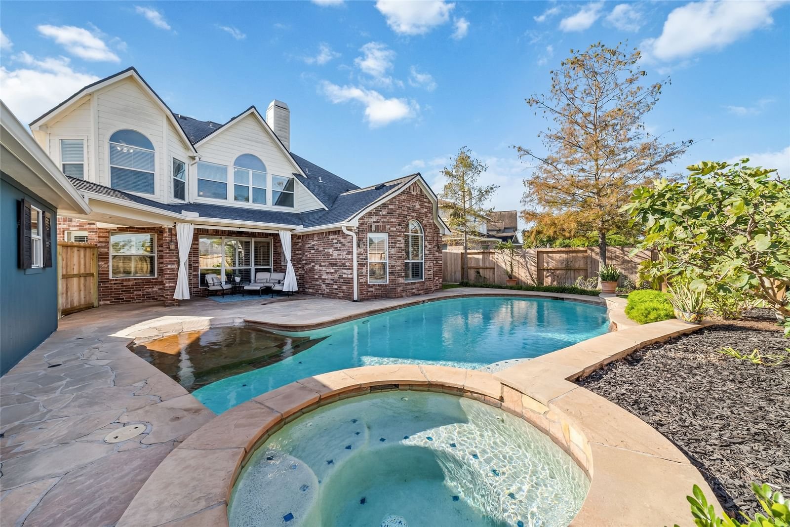 Real estate property located at 17323 Eagle Ledge, Harris, Village Creek Sec 04, Tomball, TX, US