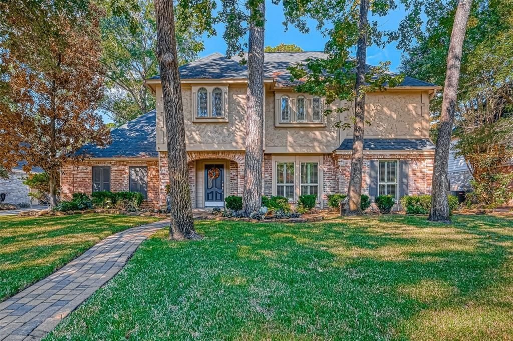 Real estate property located at 16125 Parish Hall, Harris, Champion Forest Sec 1, Spring, TX, US