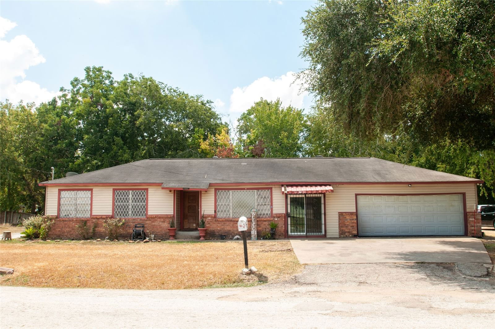 Real estate property located at 1601 Harris, Wharton, Outlar, Wharton, TX, US