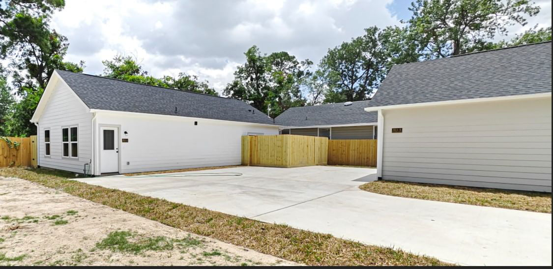 Real estate property located at 8614 Peachtree c, Harris, Trinity Garden Views, Houston, TX, US