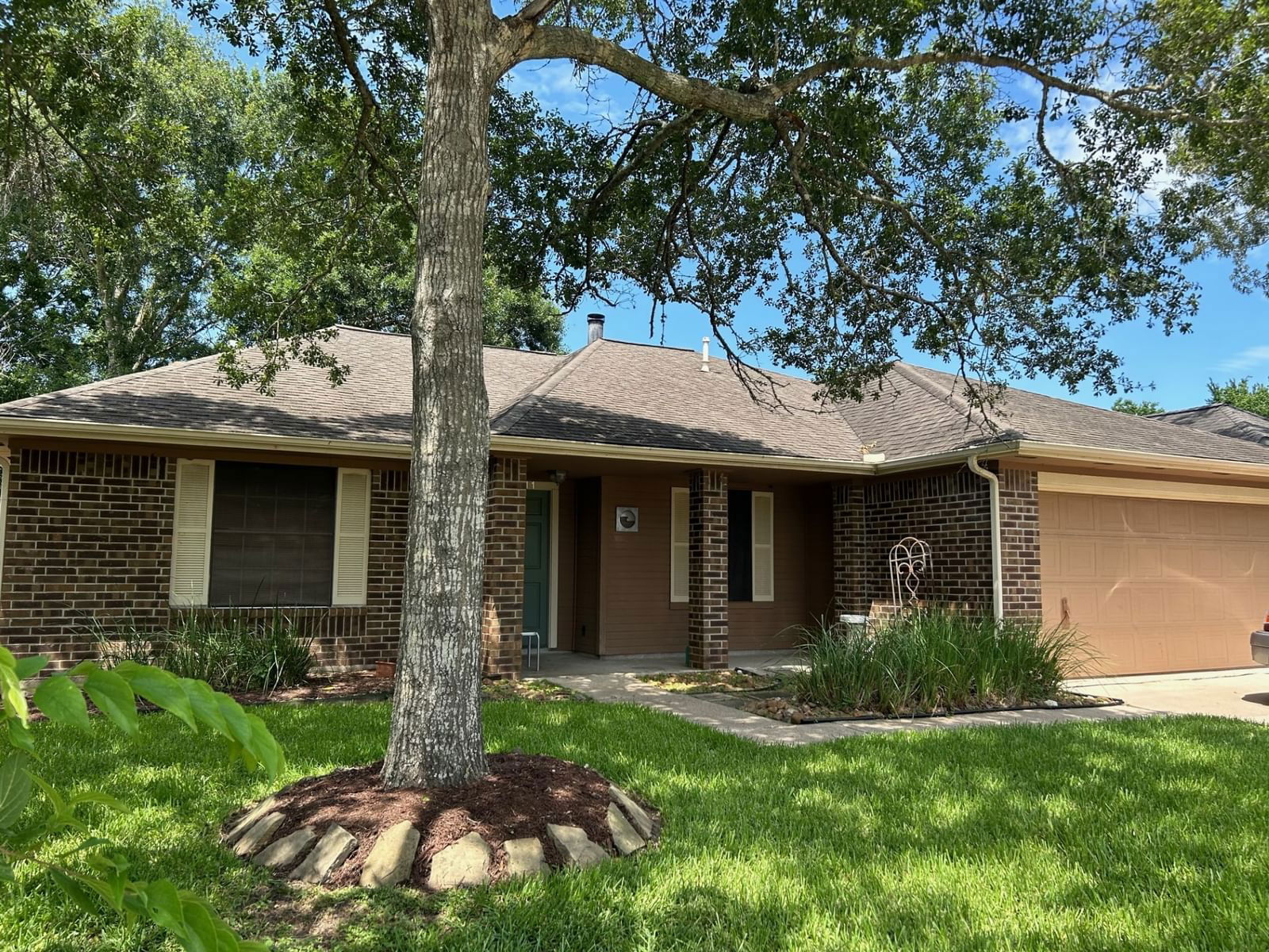 Real estate property located at 15811 Cambridge View, Harris, Heritage Park, Friendswood, TX, US