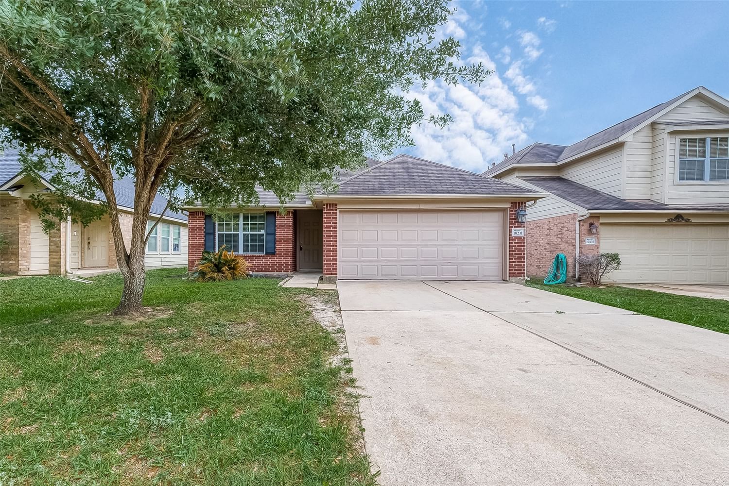 Real estate property located at 19231 Sky Timbers, Harris, Meadow Wood, Katy, TX, US