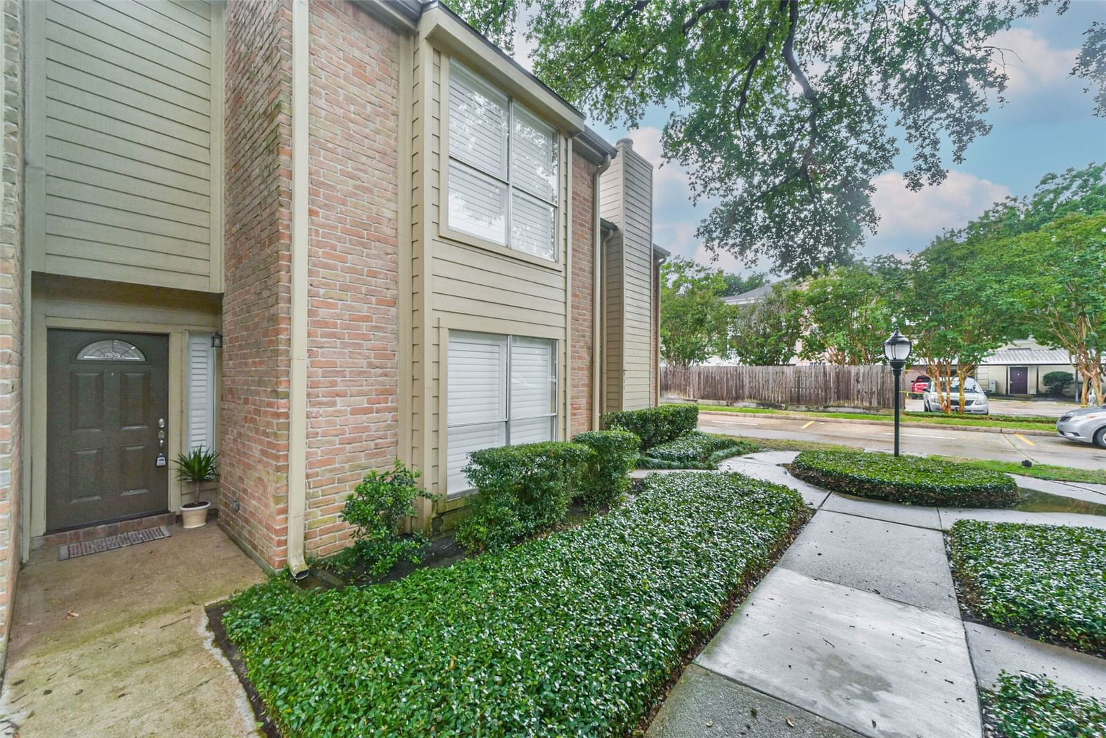 Real estate property located at 934 Memorial Village #16, Harris, Memorial Village Sec 01, Houston, TX, US