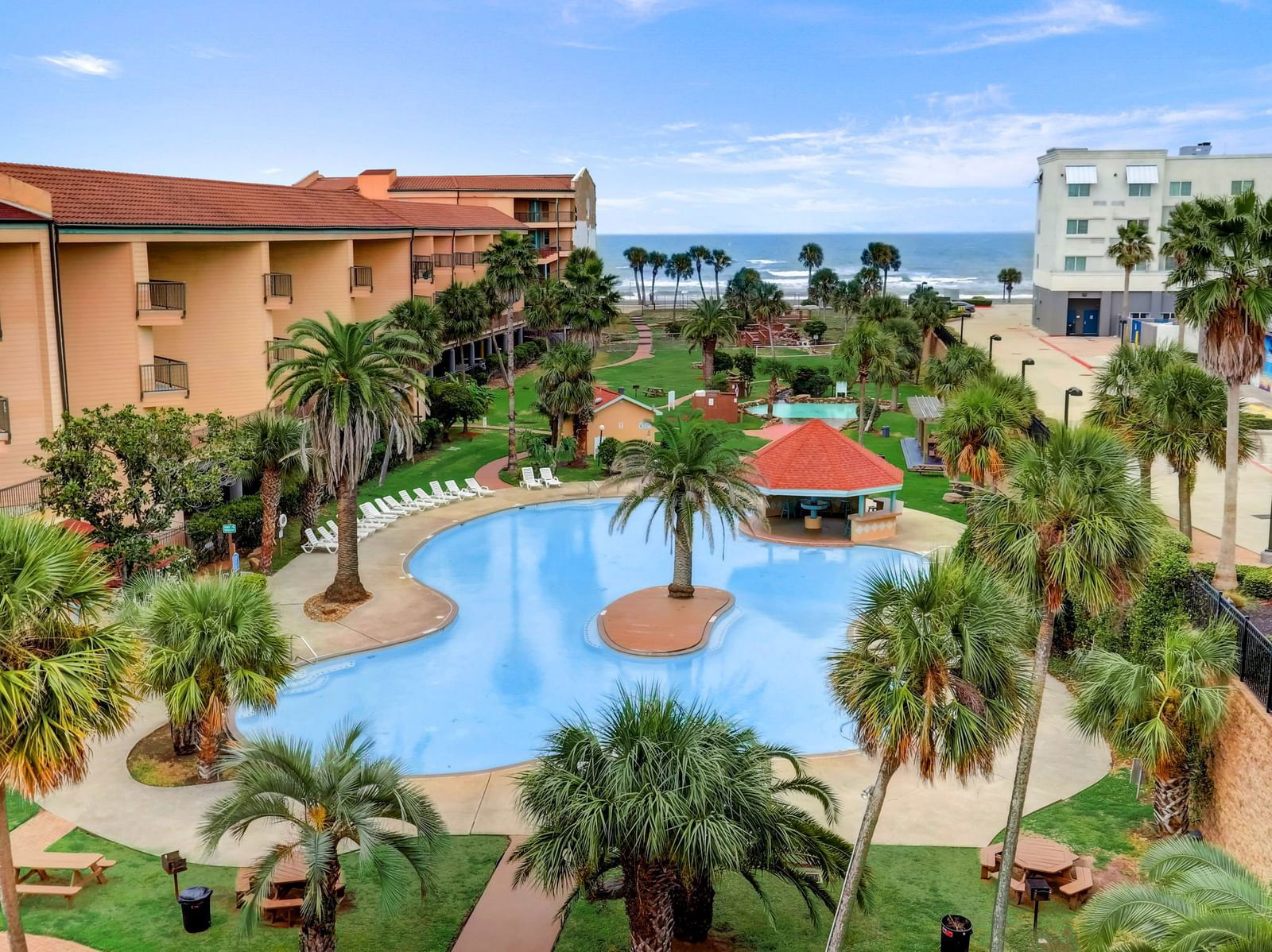 Real estate property located at 9520 Seawall #351, Galveston, Maravilla Condos 2003, Galveston, TX, US