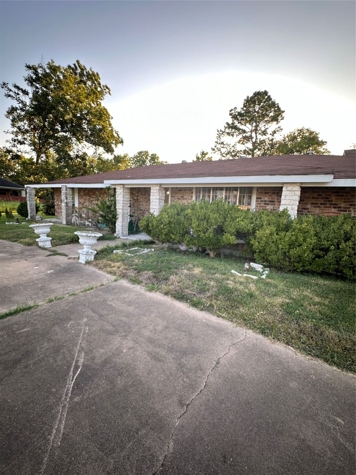 Real estate property located at 6643 Bayou View, Harris, White Oak Terrace Tr F U/R, Houston, TX, US