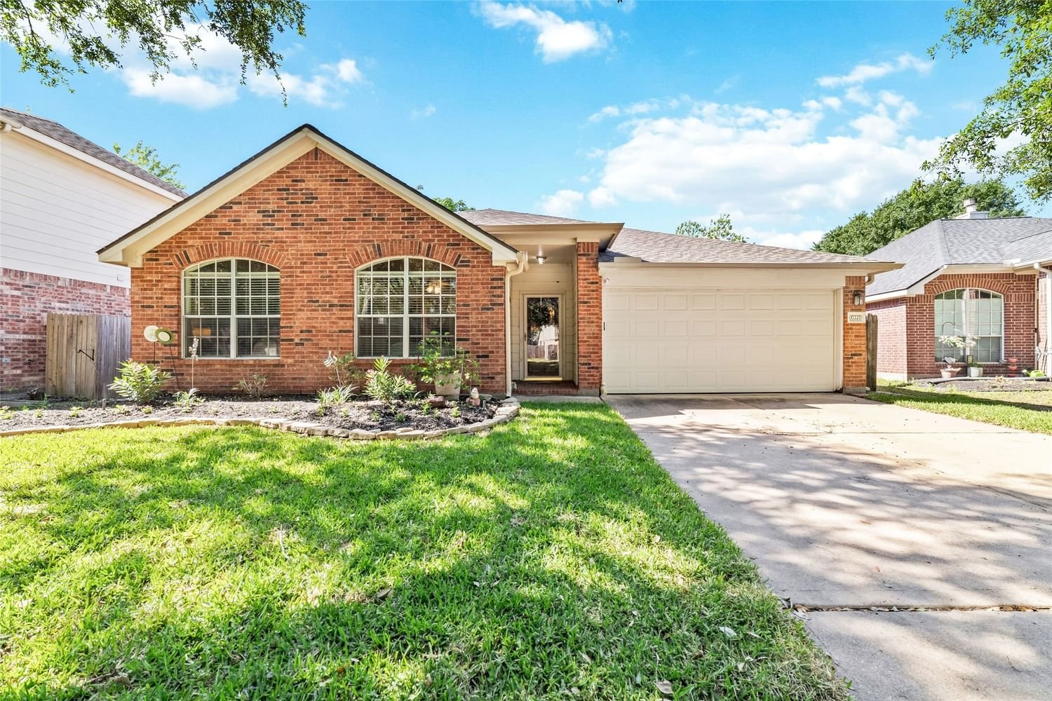 Real estate property located at 17227 Branch Canyon, Harris, Riata Ranch Sec 05, Houston, TX, US