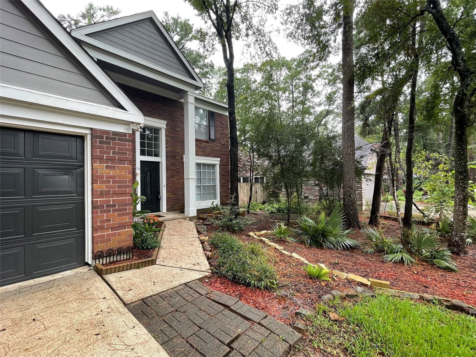 Real estate property located at 10 Summithill, Montgomery, Wdlnds Village Cochrans Cr 10, The Woodlands, TX, US