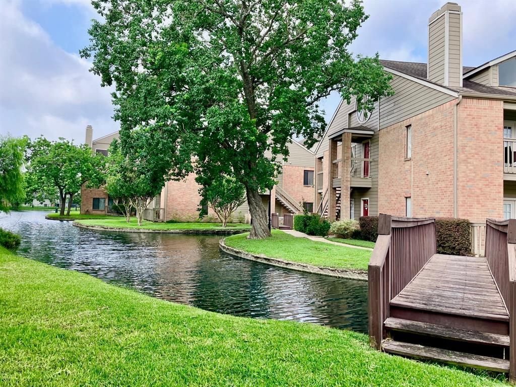 Real estate property located at 2023 Gentryside #312, Harris, Reflections On Lake Condo, Houston, TX, US