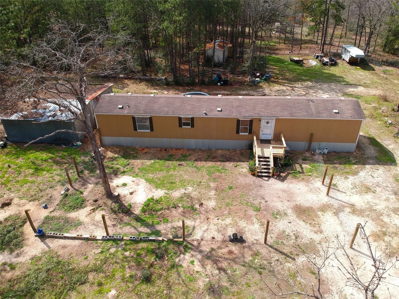Real estate property located at 327 County Road 3293, Tyler, Fowler Future Folly #1, Colmesneil, TX, US