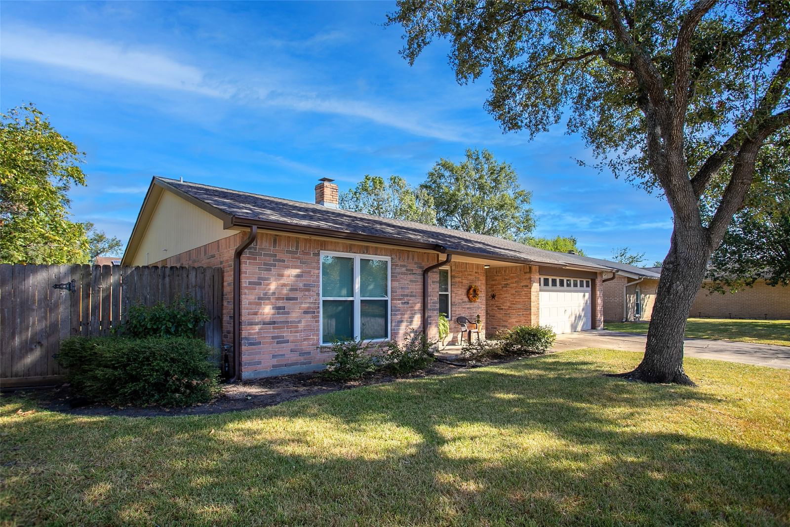 Real estate property located at 14326 Templar, Fort Bend, Townewest Sec 2, Sugar Land, TX, US